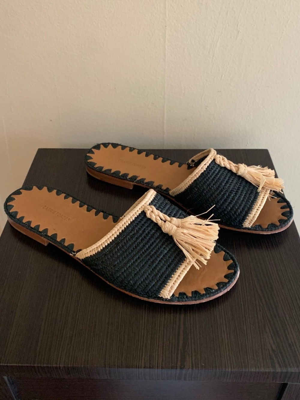 Gorgeous Carrie Forbes Raffia Slides (38 = 7 1/2)